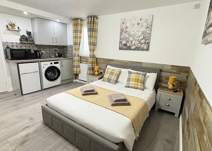 Gatwick Lodge